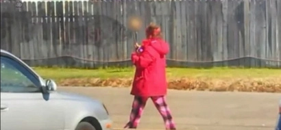 Homeless Woman Carrying A Skull On A Stick Leads Police To A Dead Body