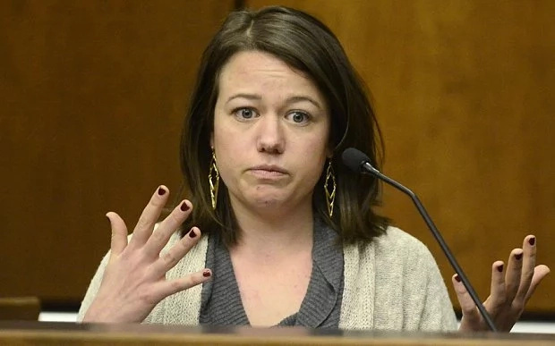 Woman gets the fetus cut from her in the tremendous murder attempt Woman gets the fetus cut from her in the tremendous murder attempt