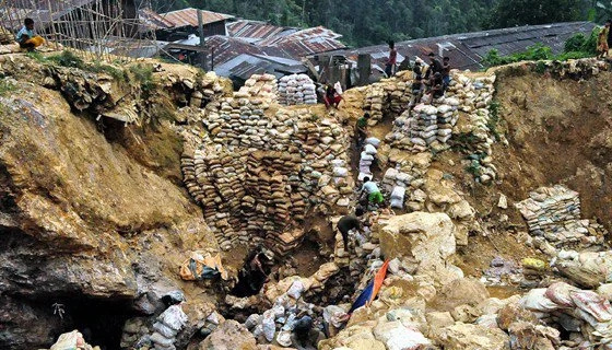 COMP supports Duterte's stance on illegal mining COMP supports Duterte's stance on illegal mining