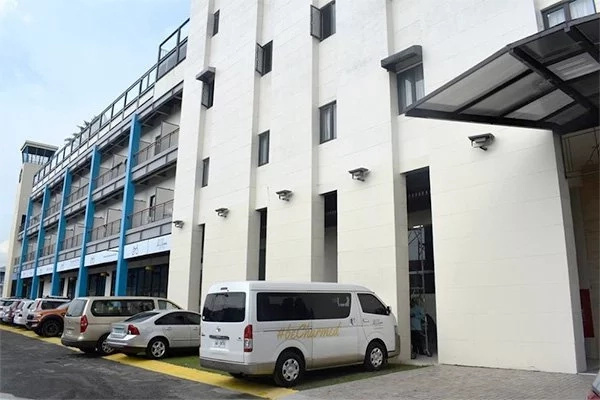 Nakaka-inspire! Former house cleaner in Subic turned into hotel owner shares her success story Nakaka-inspire! Former house cleaner in Subic turned into hotel owner shares her success story