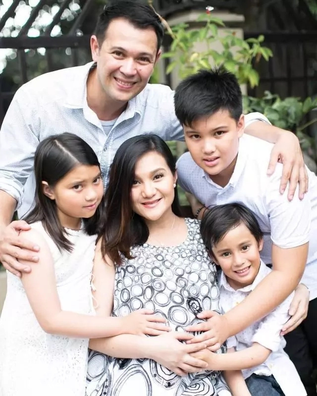 Gladys Reyes contented with her four children, no plans to have another one Gladys Reyes contented with her four children, no plans to have another one