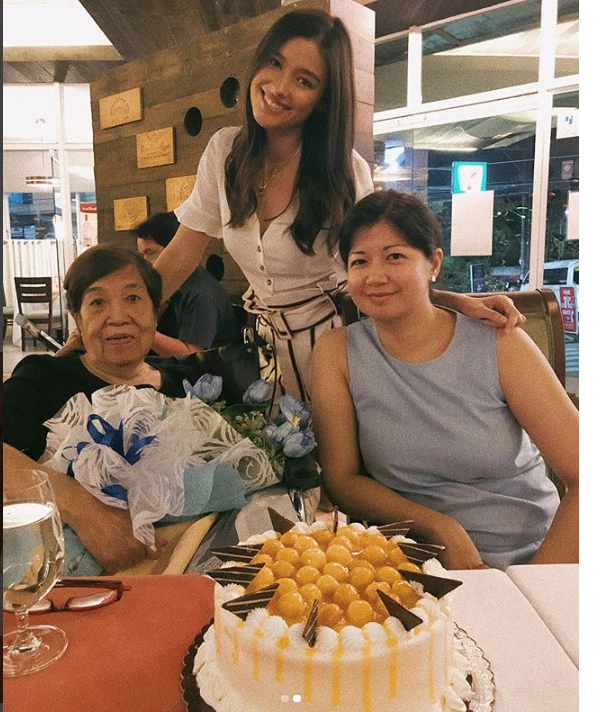 Liza Soberano feels blessed to have three mothers Liza Soberano feels blessed to have three mothers