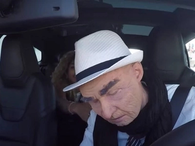 Taxi passengers are shocked when their old driver falls asleep