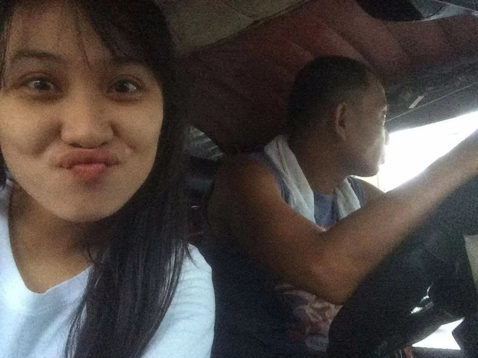 This Pinay student is proud of her dad who earns money by driving a jeepney This Pinay student is proud of her dad who earns money by driving a jeepney