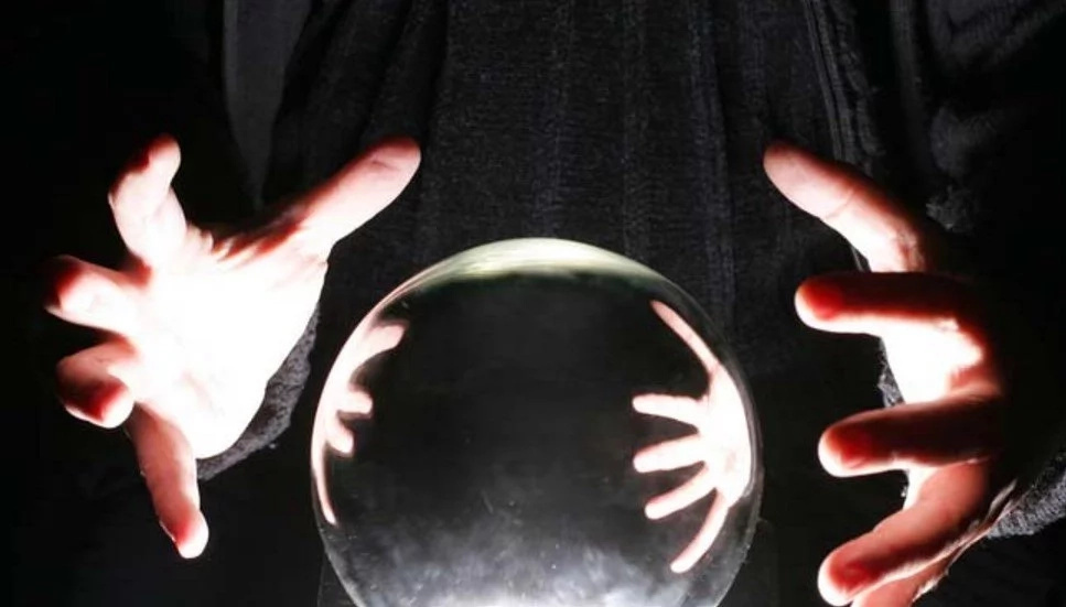 Fortune teller brainwashes woman into prostitution to earn her KSh 82,200,000 Fortune teller brainwashes woman into prostitution to earn her KSh 82,200,000
