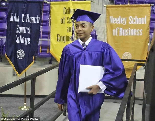 Joy as boy, 14, becomes the youngest to graduate from his college