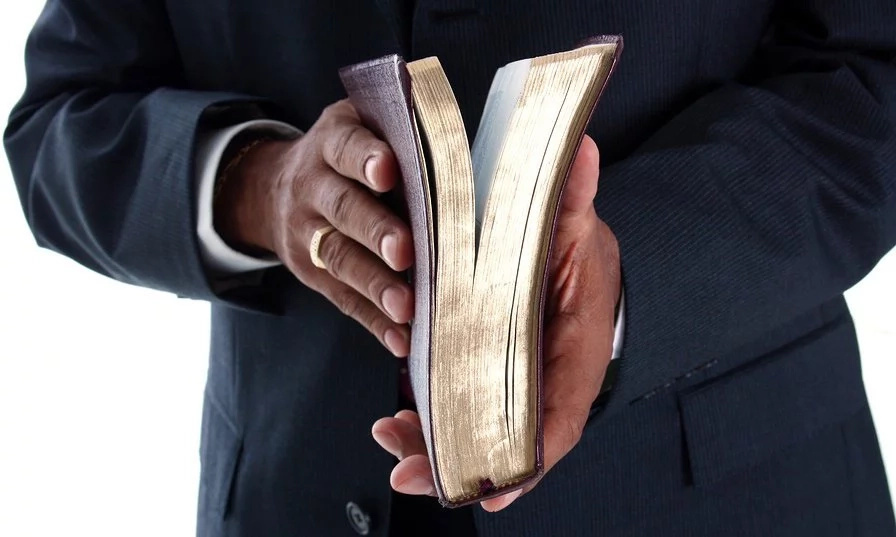 Pastor arrested for impregnating school girl Pastor arrested for impregnating school girl