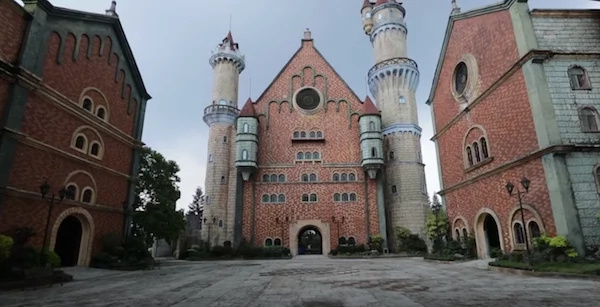 Foreigner captures the beauty of an ‘abandoned Disney World’ of the PH Foreigner captures the beauty of an ‘abandoned Disney World’ of the PH