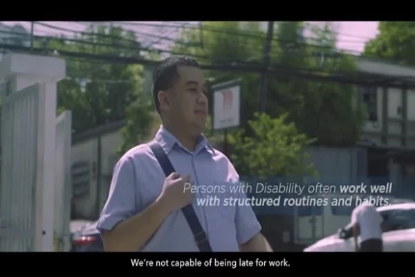 "Why Should We Hire You?" His Answer Will Inspire You. "Why Should We Hire You?" His Answer Will Inspire You.