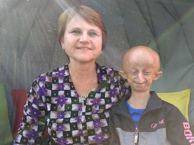 Beandri Booysen with her mother, Bea Beandri Booysen with her mother, Bea