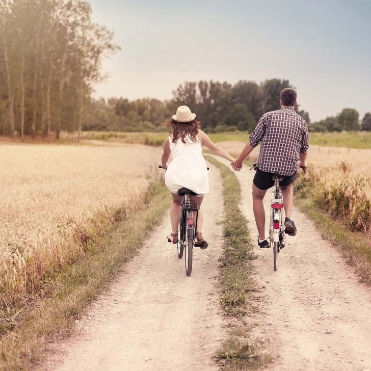 14 Fascinating Signs You And Your Partner Were Meant For Each Other
