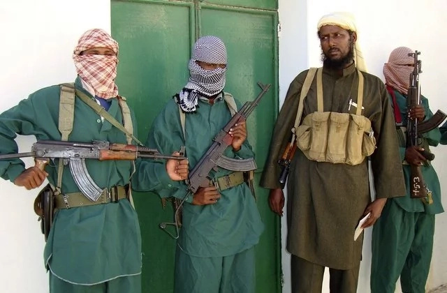 Senior al-Shabaab leader surrenders in a shocker move