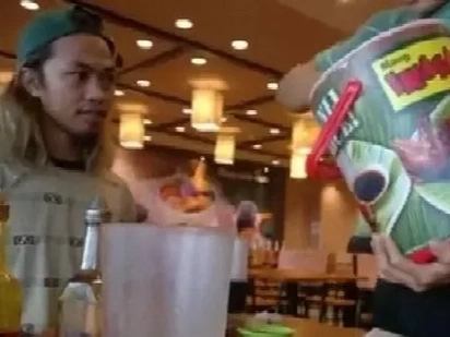 Surprising ways to save for an extra rice! This man shows us a better way to save for an extra rice.