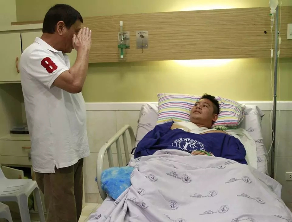 Duterte urges De Lima to resign, kill herself Duterte urges De Lima to resign, kill herself