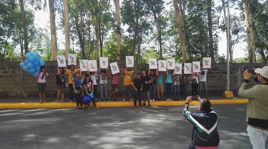 Proposal of Filipino Male Couple Gone Viral #LoveWins Proposal of Filipino Male Couple Gone Viral #LoveWins