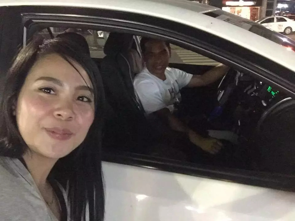 Honest Cebu taxi driver returns phone to owner Honest Cebu taxi driver returns phone to owner