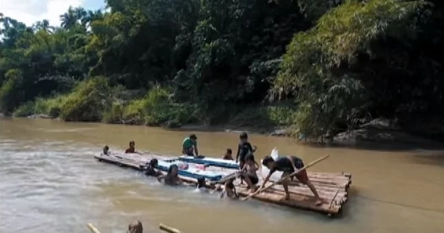 Batang Maestro! Inspiring story of a 12-year-old boy who uses a raft to ...