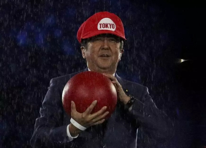 Japan teases for Tokyo 2020; PM Shinzo Abe dressed as Mario Japan teases for Tokyo 2020; PM Shinzo Abe dressed as Mario