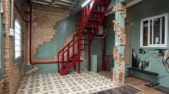 Aljur Abrenica shows off his three-storey townhouse in Quezon City Aljur Abrenica shows off his three-storey townhouse in Quezon City