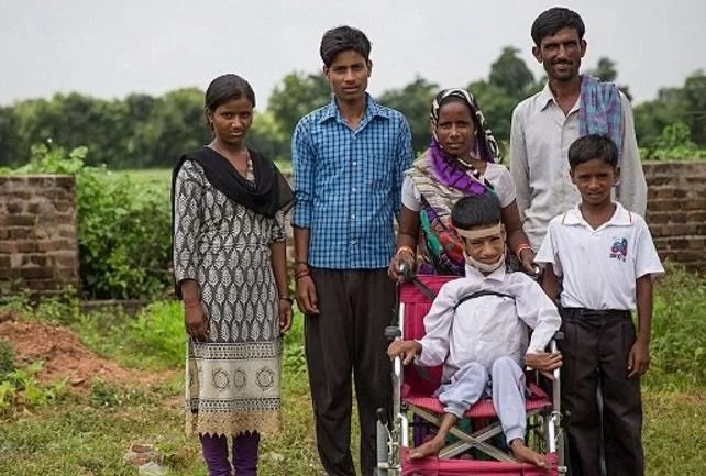 Mahendra with his family Mahendra with his family