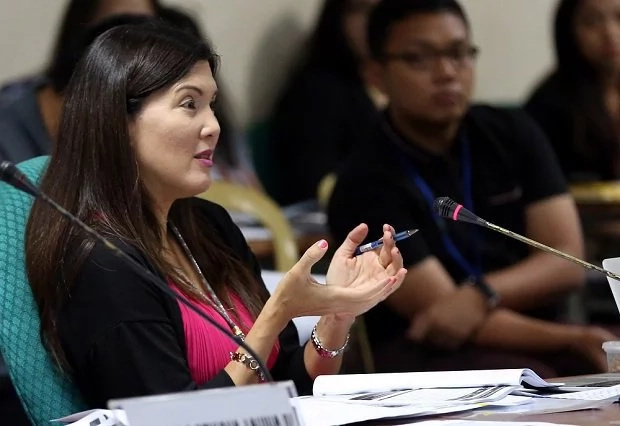 Pia Cayetano supports Duterte but disagrees with catcalling Pia Cayetano supports Duterte but disagrees with catcalling