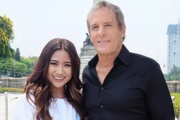 Wow! Morisette Amon, Beyond Thrilled in Co-Hosting with THE Michael Bolton in "Bolt of Talent". Wow! Morisette Amon, Beyond Thrilled in Co-Hosting with THE Michael Bolton in "Bolt of Talent".