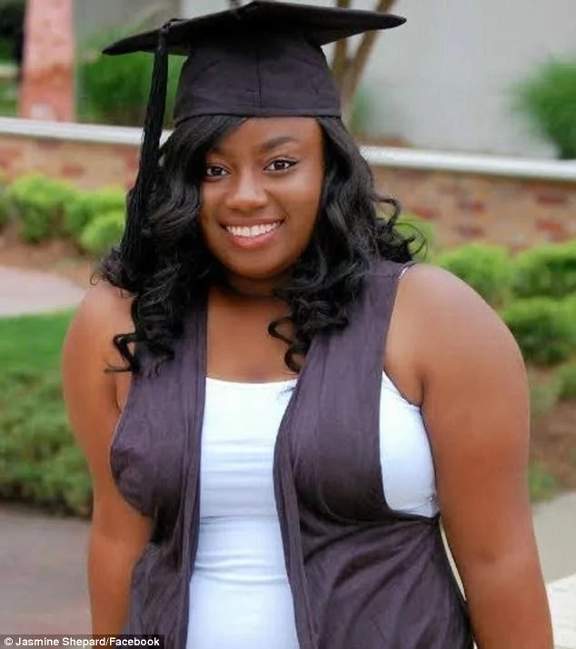 Mother sues school after daughter was forced to share graduation honor with white student with lower grades Mother sues school after daughter was forced to share graduation honor with white student with lower grades