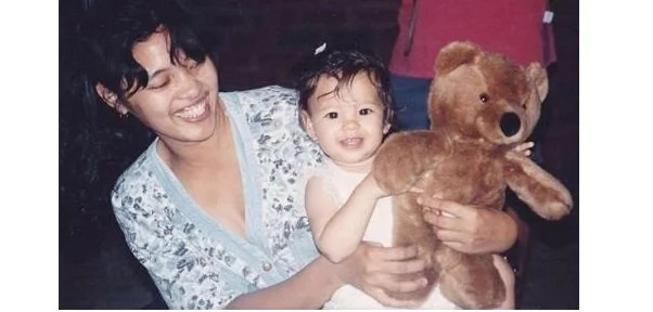 Heartwarming childhood photos of Catriona Gray go viral Heartwarming childhood photos of Catriona Gray go viral