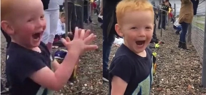 This little kid's ecstatic reaction to a motorcycle race is incredible