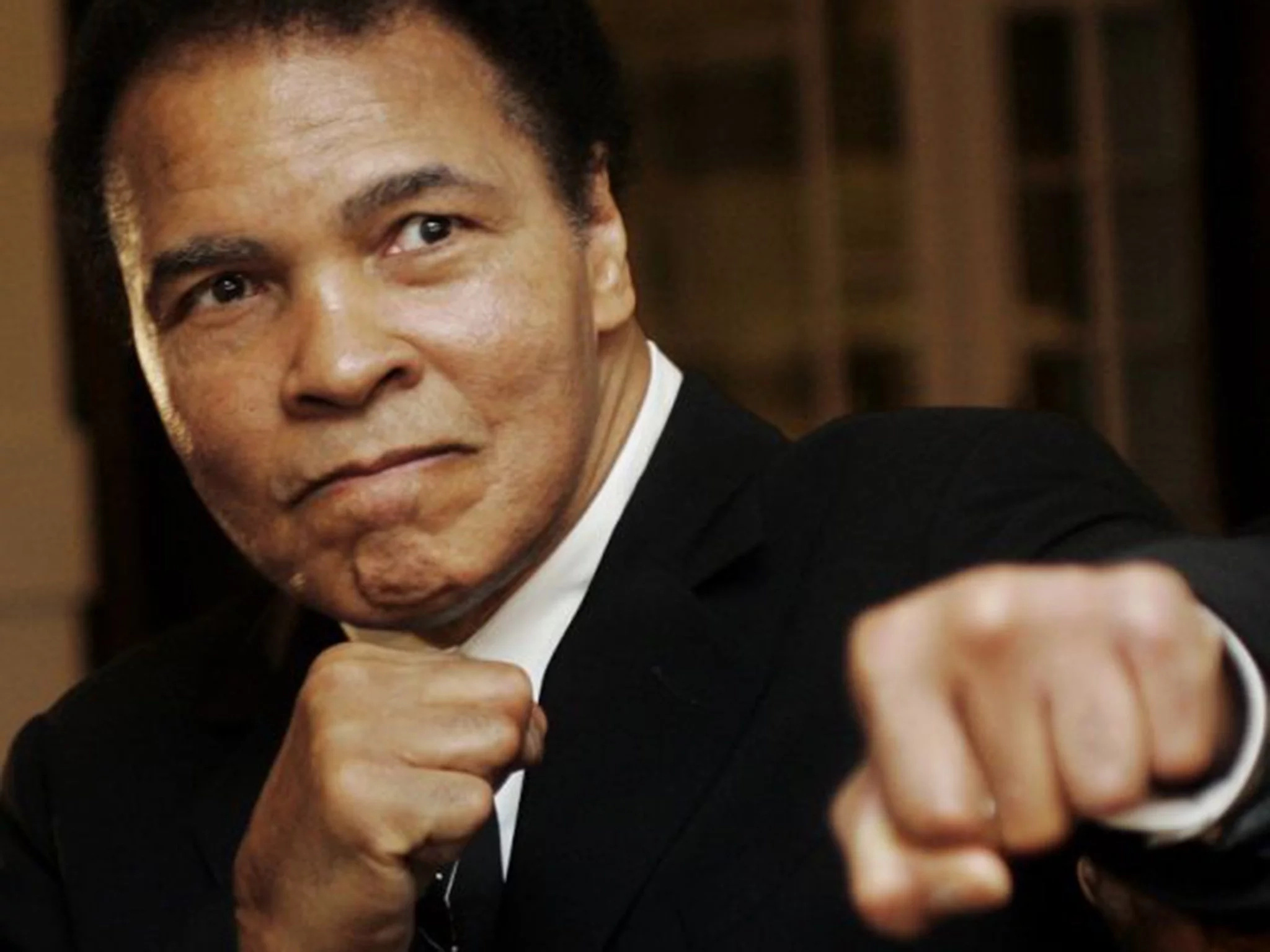 Doctors gave Muhammad Ali only 10 years to live. He was a fighter from birth, so they were wrong Doctors gave Muhammad Ali only 10 years to live. He was a fighter from birth, so they were wrong