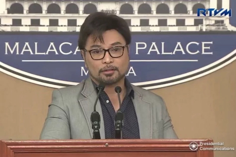 Pres. Duterte appoints comedian Arnell Ignacio to OWWA Pres. Duterte appoints comedian Arnell Ignacio to OWWA