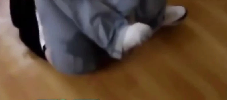 Wife Brutally Beats Husband's Side Chick And Makes Her Pee Her Pants! Wife Brutally Beats Husband's Side Chick And Makes Her Pee Her Pants!