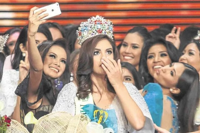 Miss-Earth-Philippines-duterte-hitler Miss-Earth-Philippines-duterte-hitler