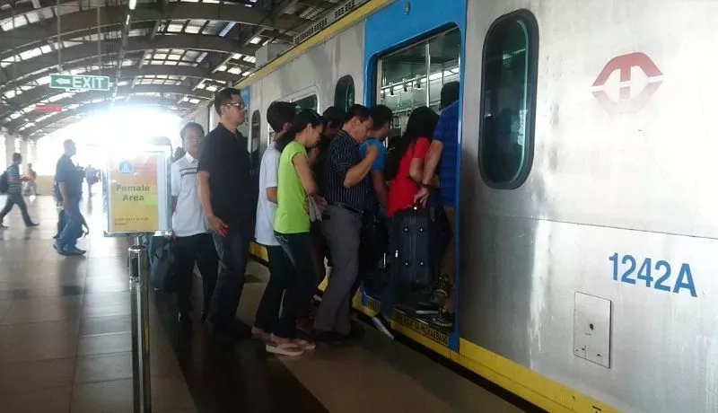 7 hugot lines only Filipino commuters will understand 7 hugot lines only Filipino commuters will understand