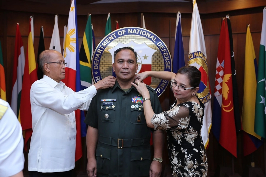 New AFP chief Visaya is now 4-star general New AFP chief Visaya is now 4-star general