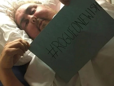 This terminally ill cancer patient got to see upcoming Star Wars movie before he died