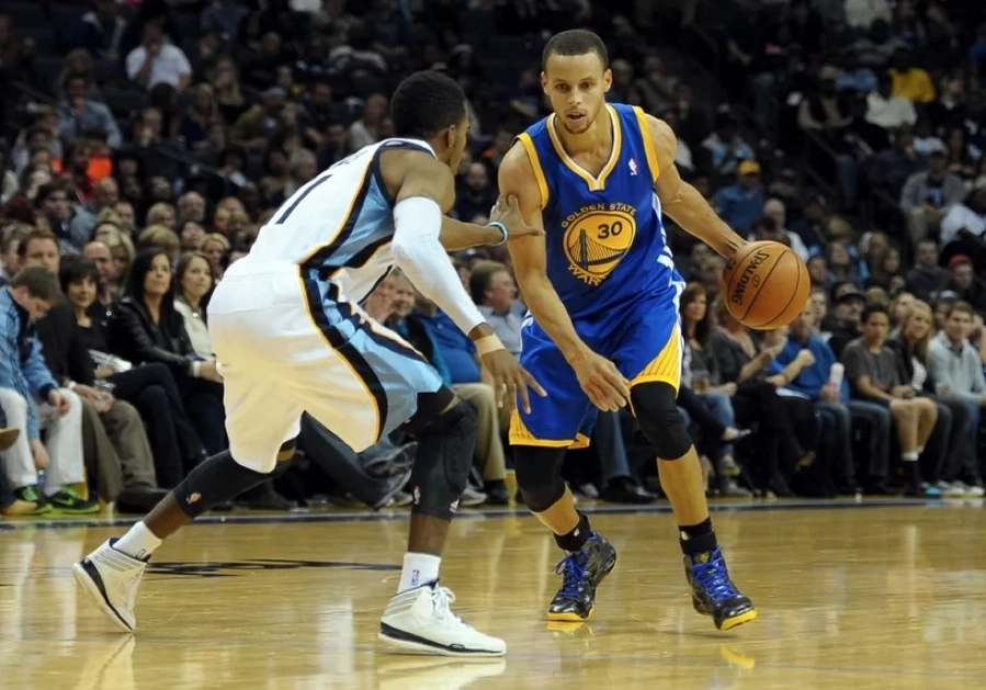 These NBA Top 10 shots will surely amaze you These NBA Top 10 shots will surely amaze you