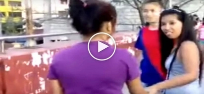Mga dalagitang palaban: Wild Filipina teens engage in violent brawl on overpass in Manila