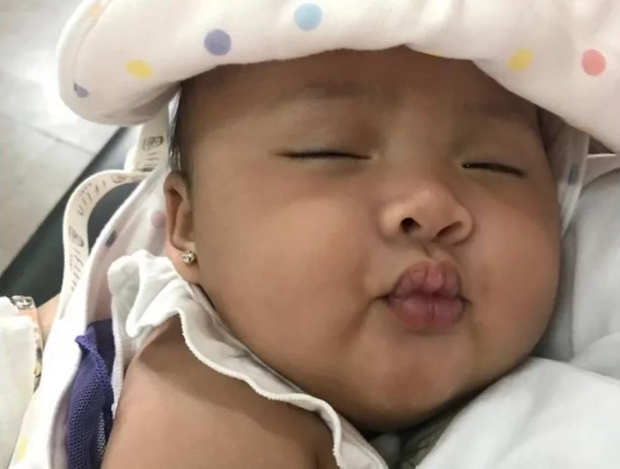 Super cute talaga! 15 of the most adorable photos of Pauleen Luna and Vic Sotto's Baby Talitha Super cute talaga! 15 of the most adorable photos of Pauleen Luna and Vic Sotto's Baby Talitha