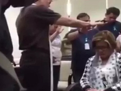 Emotional video of Leila de Lima being prayed over by priest, supporters before her arrest goes viral