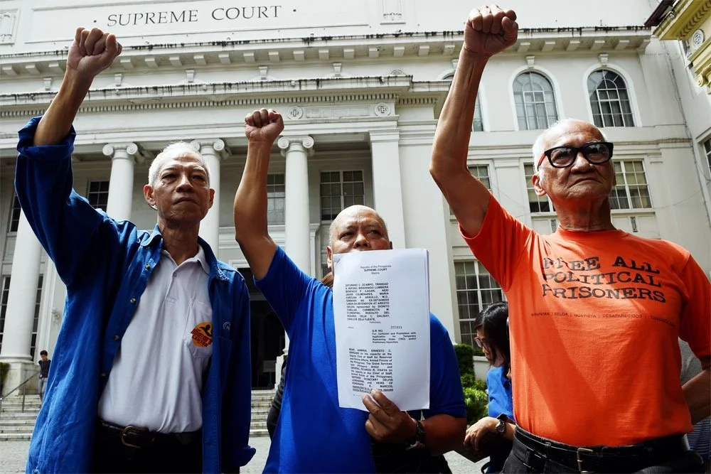 SC hears oral arguments on Marcos' hero burial at LNMB SC hears oral arguments on Marcos' hero burial at LNMB