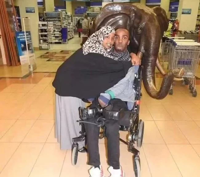 The beautiful Somali lady who chose to forever love her disabled man The beautiful Somali lady who chose to forever love her disabled man