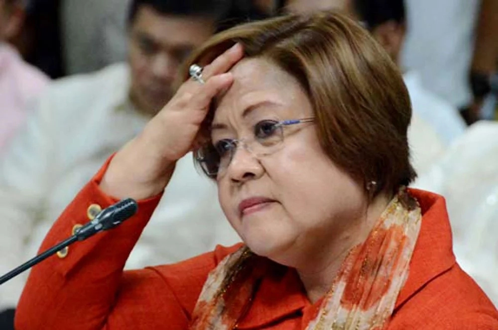 De Lima has proof gov’t witnesses are forced by Duterte