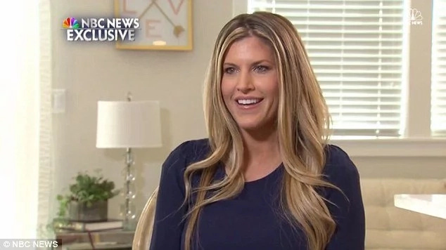 Did Trump Make Women Walk On Restaurant Table To See Their Genitals? (Photo) Did Trump Make Women Walk On Restaurant Table To See Their Genitals? (Photo)
