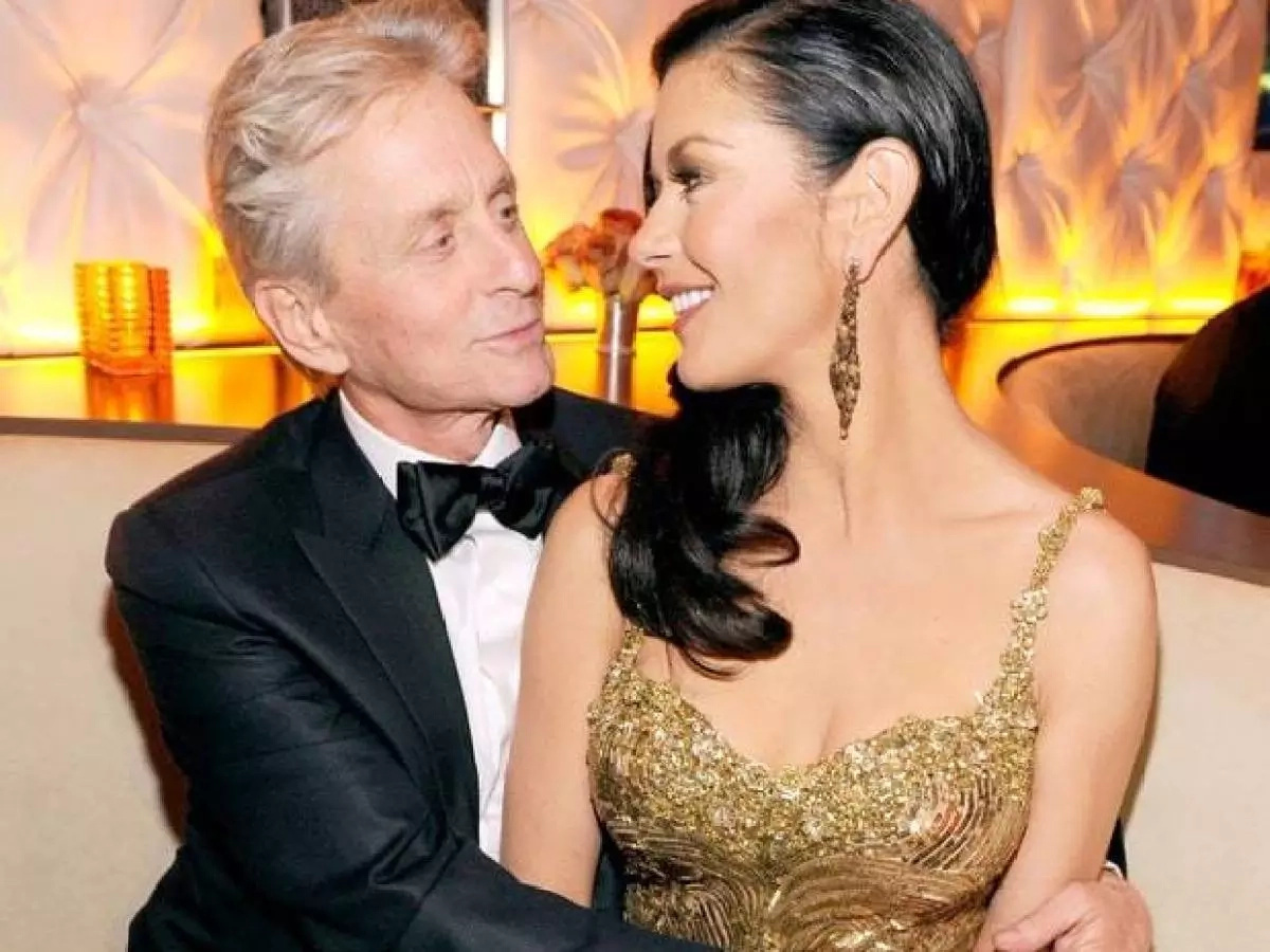 To old or to young? Find out which celebrity couples have huge age gaps To old or to young? Find out which celebrity couples have huge age gaps