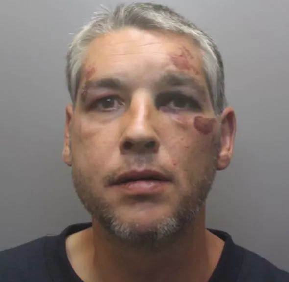 A violent addict stabbed a teenager in the neck with scissors A violent addict stabbed a teenager in the neck with scissors