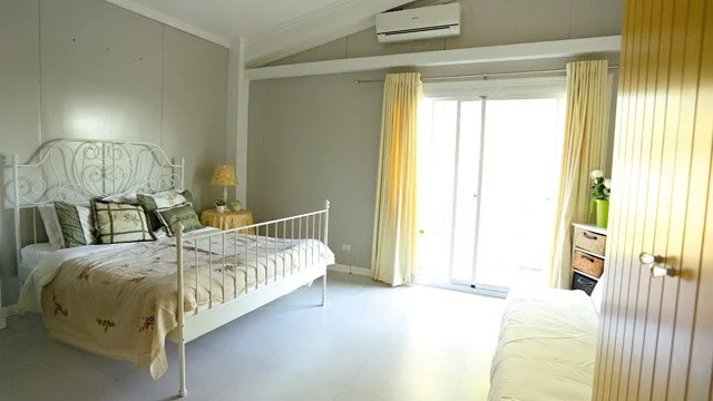 Sarap tumira dito! Derek Ramsay's impressive glass house in Palawan with a breathtaking view of paradise Sarap tumira dito! Derek Ramsay's impressive glass house in Palawan with a breathtaking view of paradise