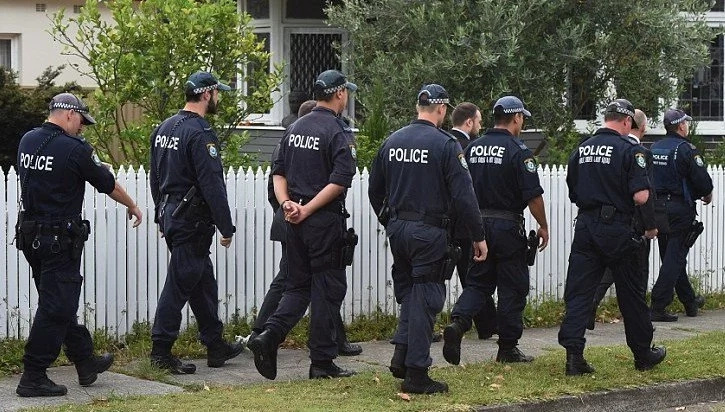 Underworld Criminal EXECUTED In The Street - No Arrests Made Yet Underworld Criminal EXECUTED In The Street - No Arrests Made Yet