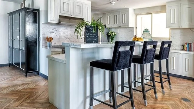 Iza Calzado’s renovated modern condominium unit in Makati City Iza Calzado’s renovated modern condominium unit in Makati City