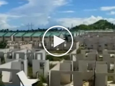 Grabe na sa tagal! Housing units for Yolanda victims still unfinished after 3 years